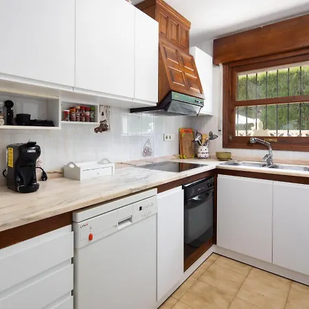 Holiday home Holiday Jolanda By Interhome Denia